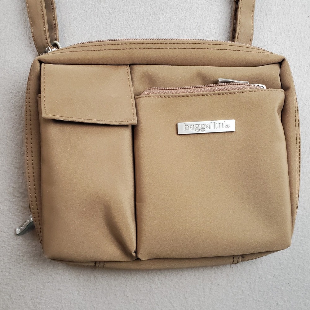 Baggallini Tan Brown Crossbody Messenger Travel Bag Purse Adjustable Straps EUC